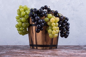 Uva (Grape)